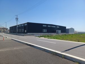 建物背面